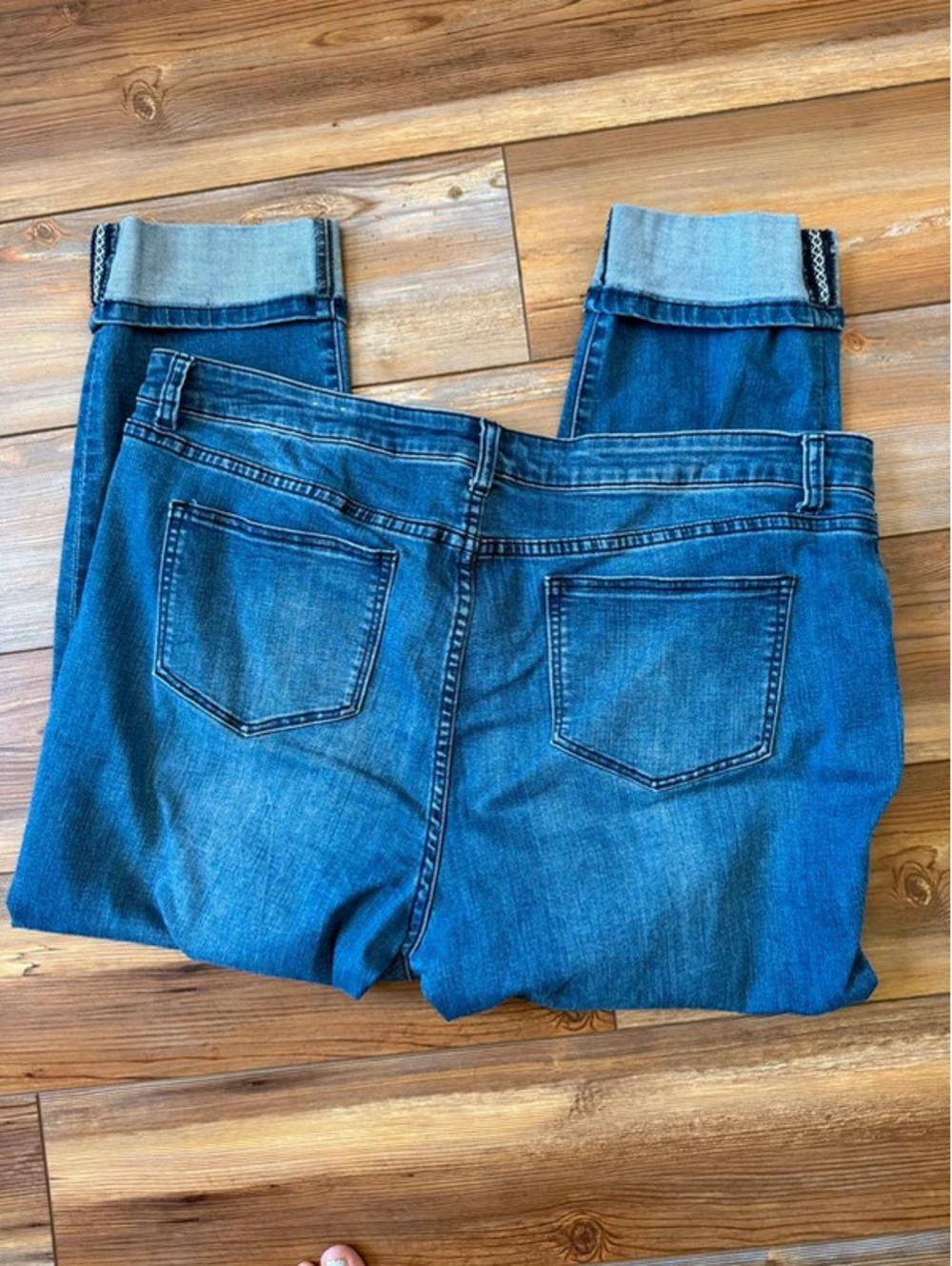 West port capri pants size 16